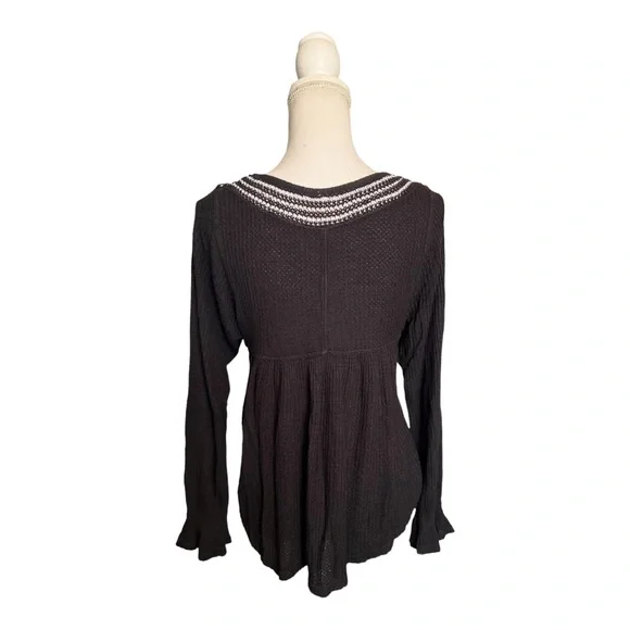 Free People Soulmate Crochet Tunic Top Black Waffle Knit Long Sleeves Size S - Picture 8 of 9